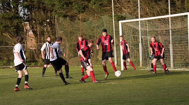 拉扯至防守 拉扯至防守